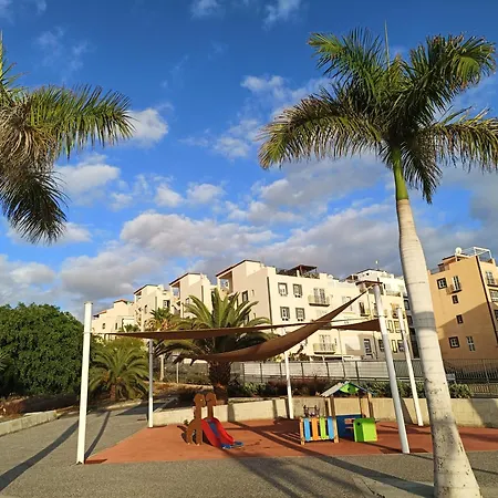 Arcoiris Residencial * Callao Salvaje