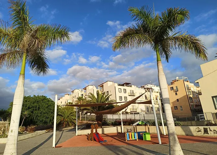 Arcoiris Residencial * Callao Salvaje